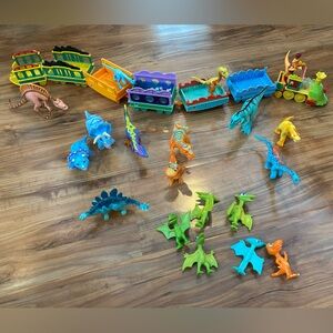 Dinosaur Train Toy Set